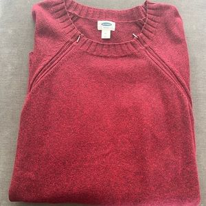 Old Navy maternity nursing sweater